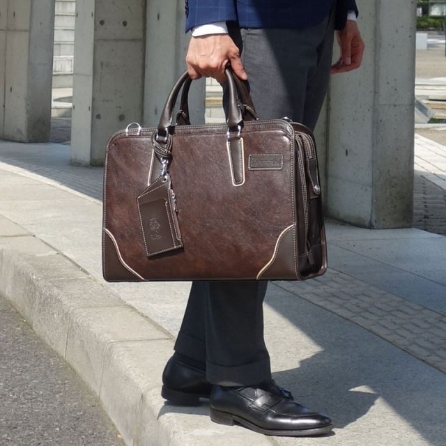 2025年最新】リモワ パイロットの人気アイテム - メルカリ リモワ