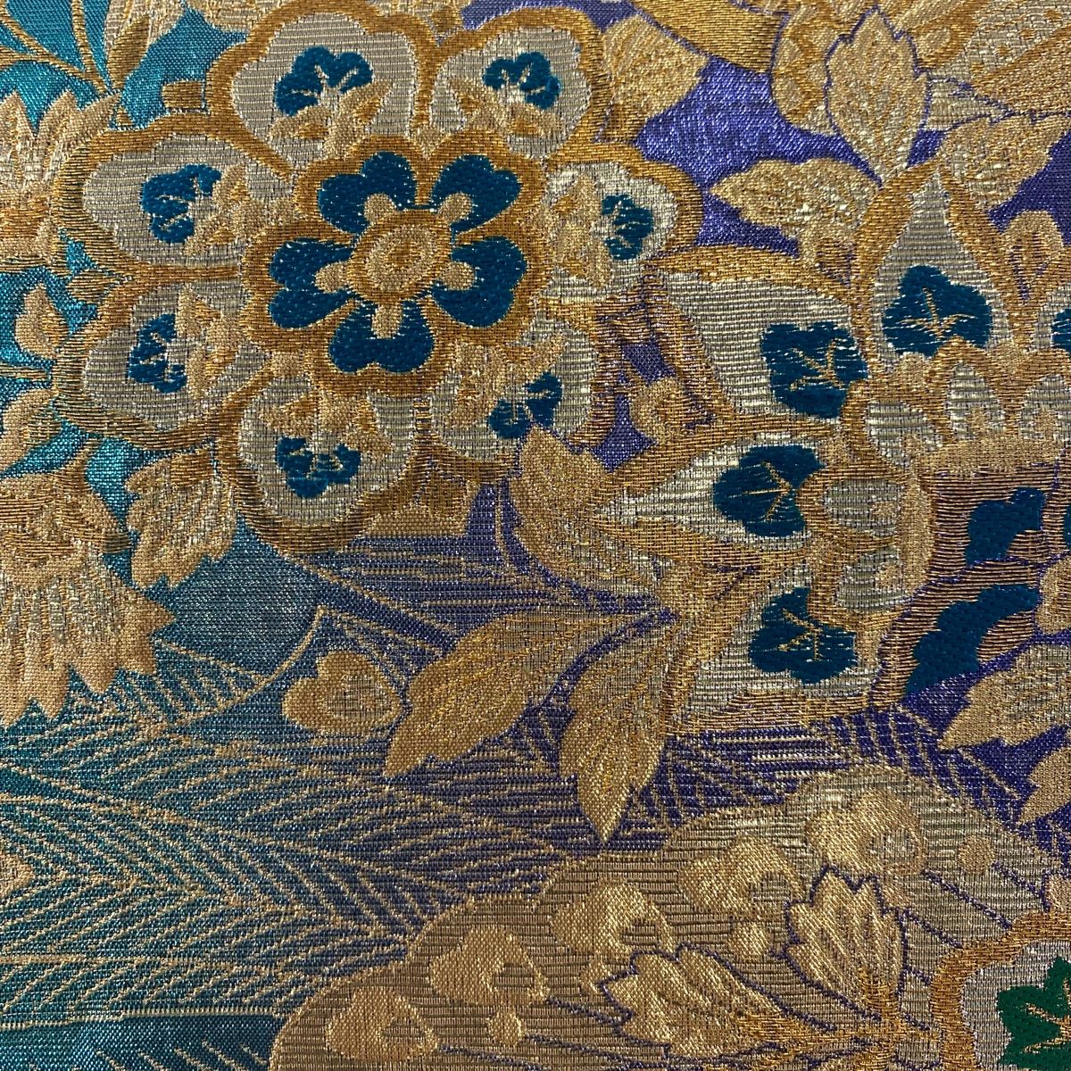 未着用　美品　袋帯　花　孔雀　金糸　着物　帯　007k 袋帯 美品 秀品 振袖向け 孔雀 草花 金糸 金彩 青緑 六通 正絹