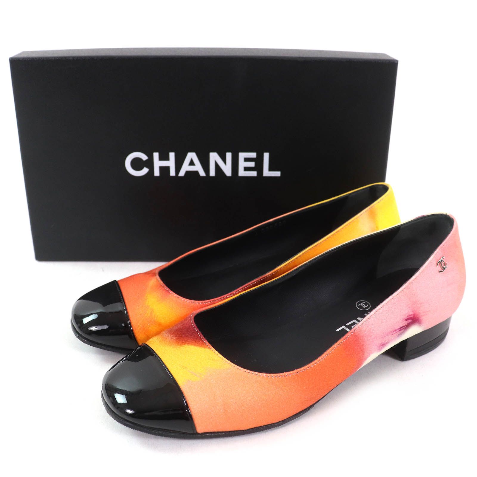 CHANEL★シャネル・パテントレザー メタルココマーク パンプス(37.5) シャネル ココマーク パテントレザー パンプス 35 レディース