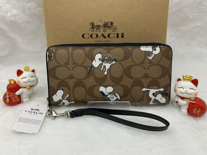 コーチ 長財布 COACH 財布 ピーナッツ コラボ スヌーピー カーキマルチ シグネチャー アコーディオン ウォレット プレゼント 贈り物 ギフト ロング ジップ ファッション レディース メンズ 新品 未使用  C4596 A295Z-25