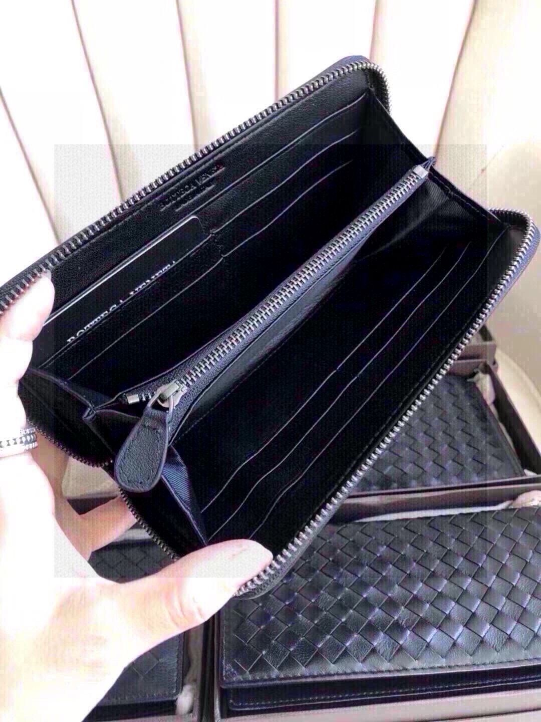 M*！様 Bottega Veneta 編み込みレザー 財布 BOTTEGA VENETA / ボッテガ・ヴェネタ/黒の編み込みレザー長財布