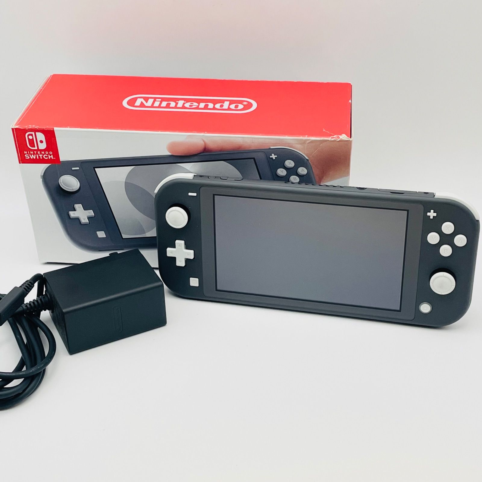 NINTENDO Switch LITE ニンテンドースイッチライト 初期化済み NINTENDO Switch LITE ニンテンドースイッチライト 初期化済み