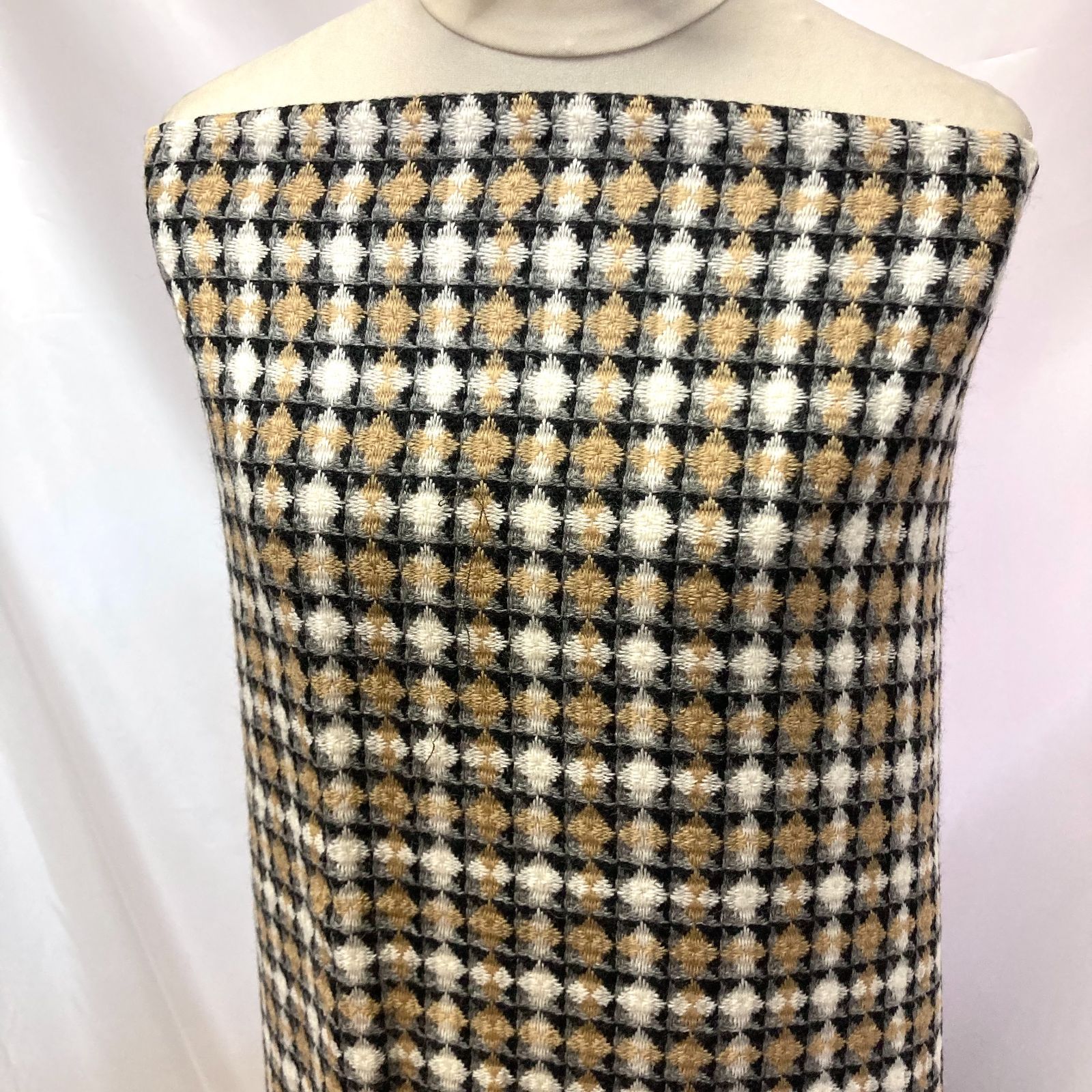 1440】イタリア製ウールジャカード生地 約230㎝ - メルカリ 