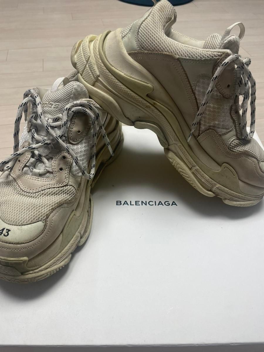 【雷市場（ポンジャン）商品韓国直送】BALENCIAGA(バレンシアガ) トリプル s