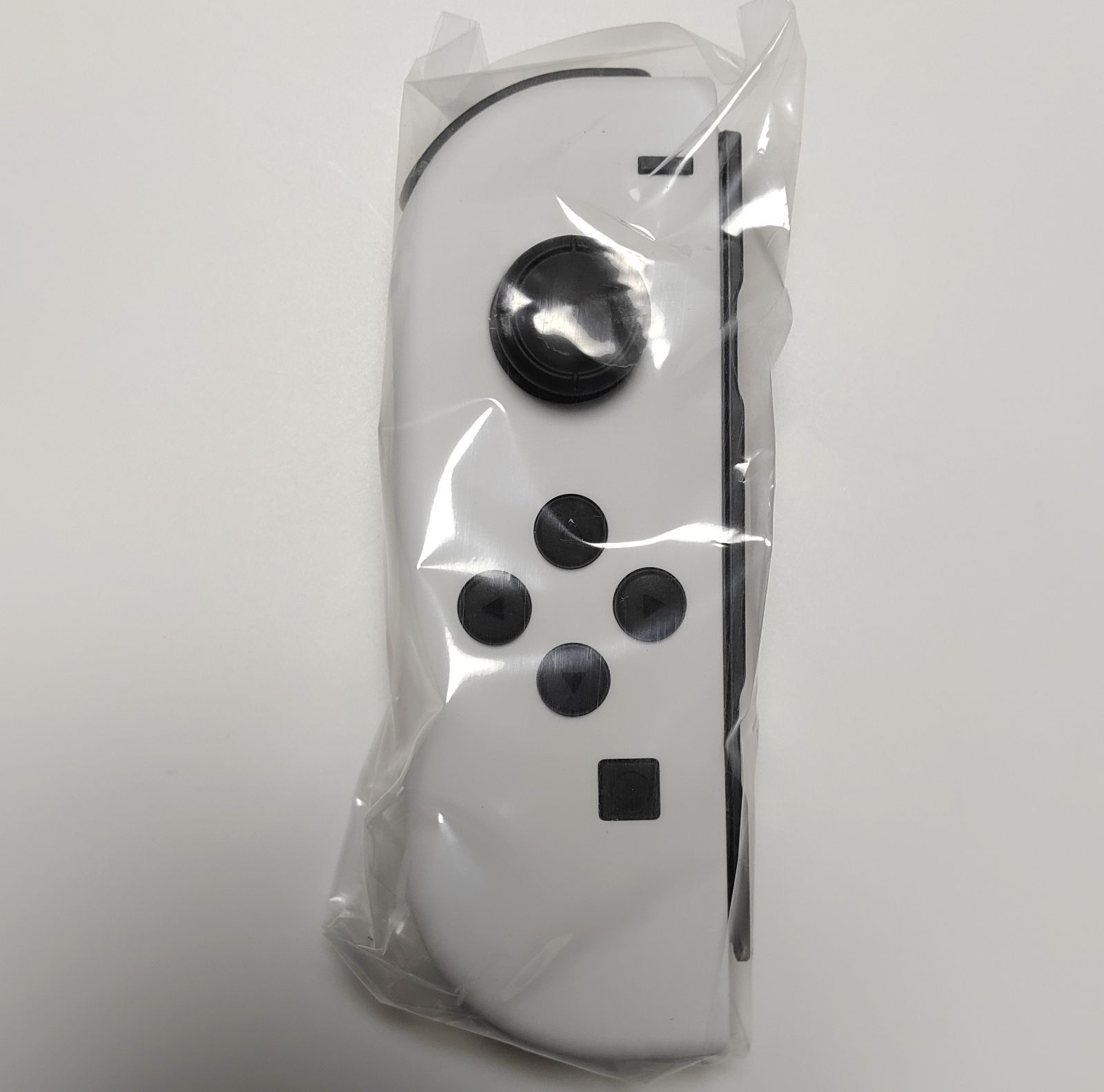 (訳ありセール格安) 任天堂Switch純正品 ジョイコン左 Joy-ConホワイトL 家庭用ゲーム本体 (訳ありセール格安) 任天堂Switch純正品 ジョイコン左 Joy-ConホワイトL 家庭用ゲーム本体