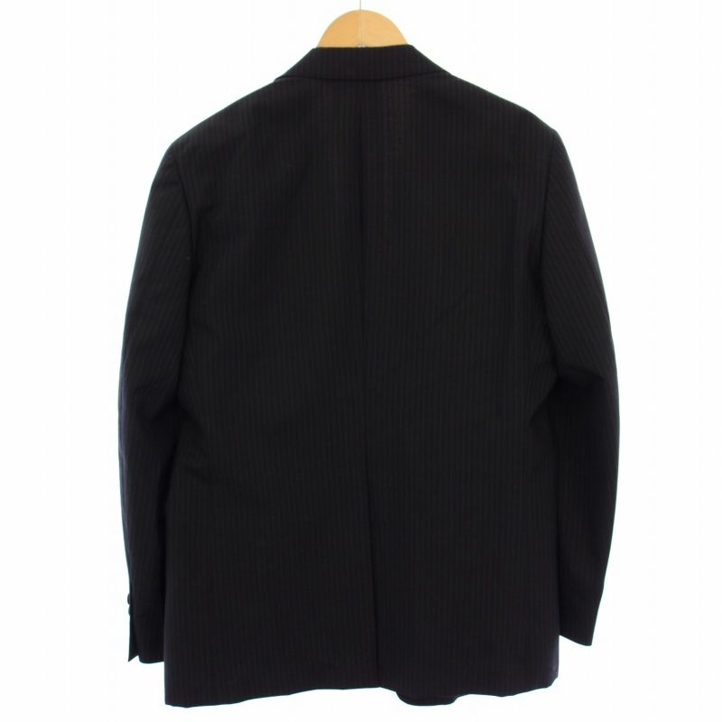 スーツのジャケットとスラックス kurogen🪡メンズオーダースーツ | @kurogen_style29←他の投稿は