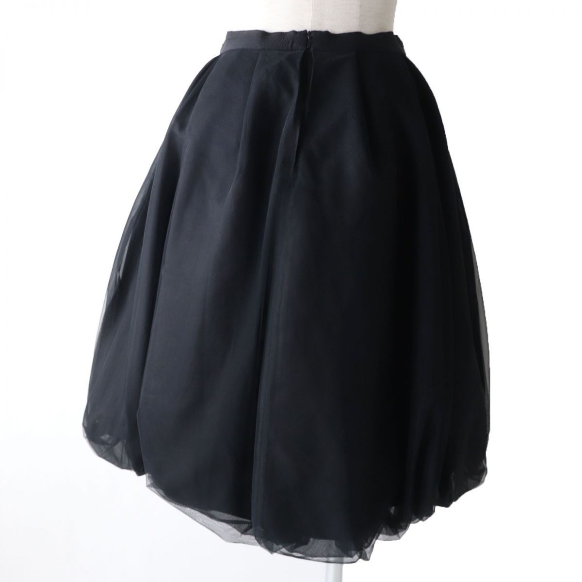 未使用品☆正規品 FOXEY フォクシー 40328 膝丈 バックZIP プディング  