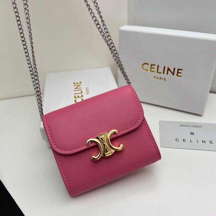 CELINE セリーヌ 三つ折り財布 ロズレッド チェーンは取り外し可能