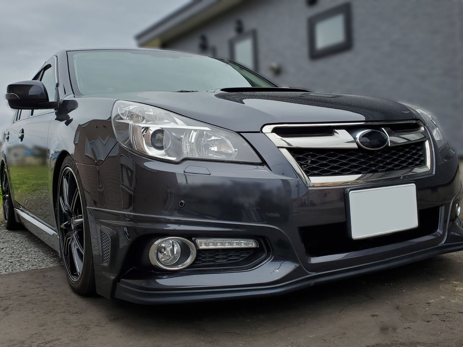 Tint+再利用Ok エンブレム スモークフィルム(ブラックスモーク)レガシイB4 BM9/BMG/BMM 後期 D/E/F型 BMレガシー レガシィ