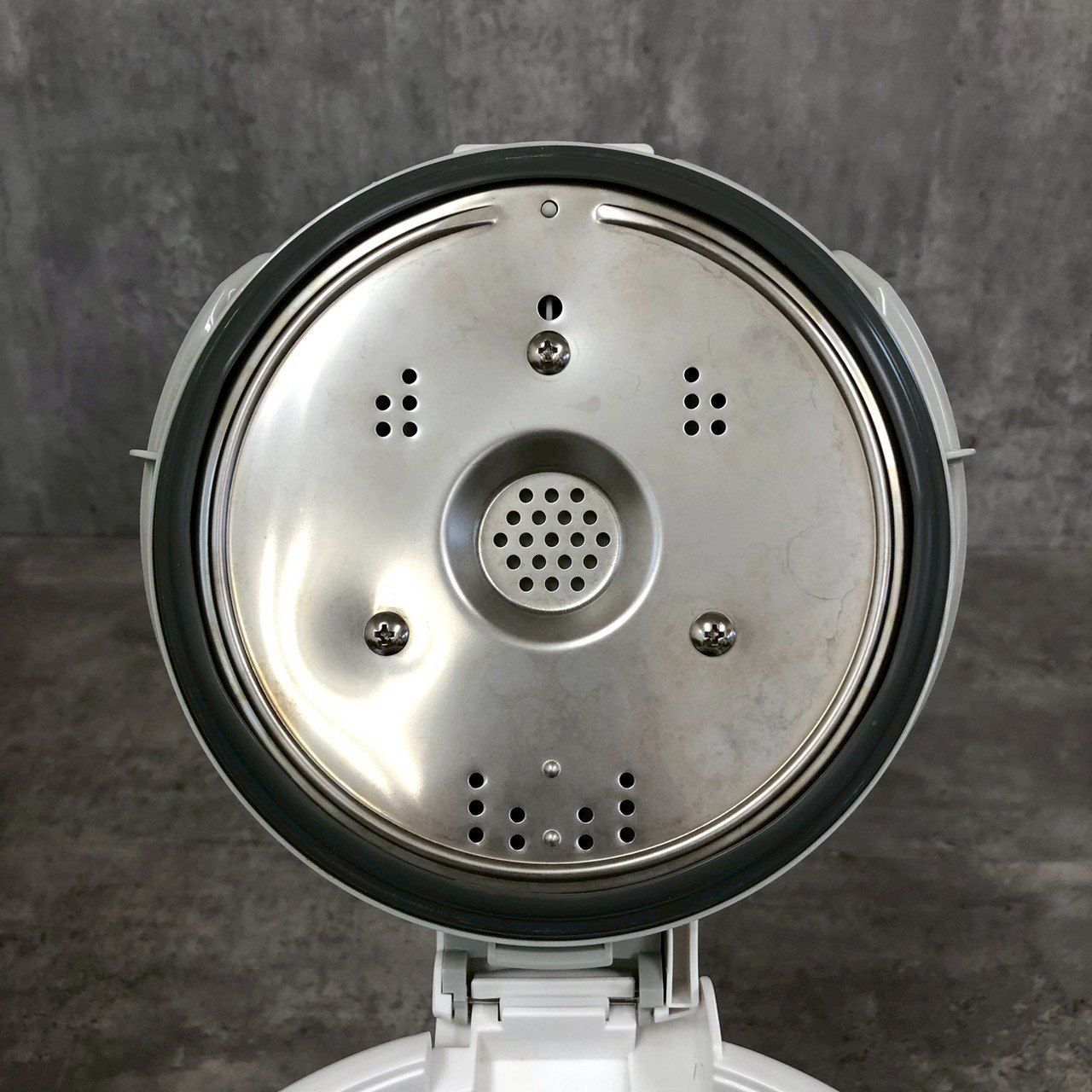 未使用品】ZOJIRUSHI スチーム式加湿器 EE-RS50-WA 未使用品