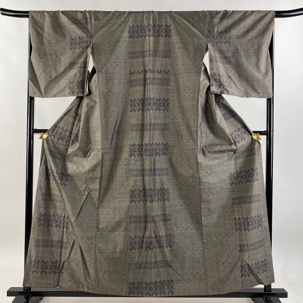 ウサギのひな人形 ハンドメイド伝統的な和服仕立て ウサギのひな人形