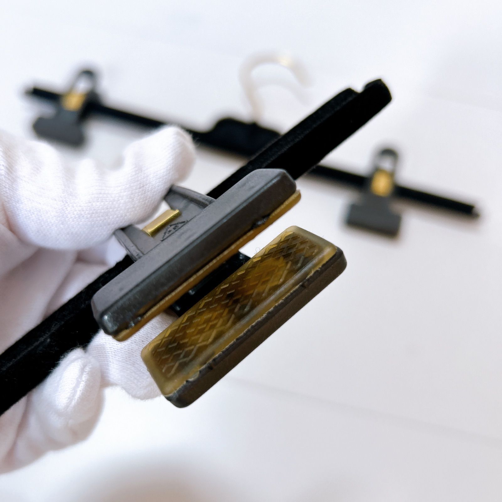 CHANEL シャネル ハンガー 3本まとめ セット ボトムス2点 トップス1点