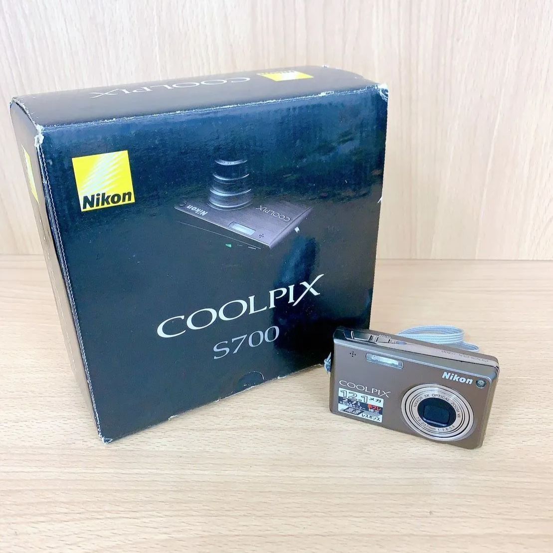 Nikon COOLPIX S700 ジャンク品 - デジタルカメラ