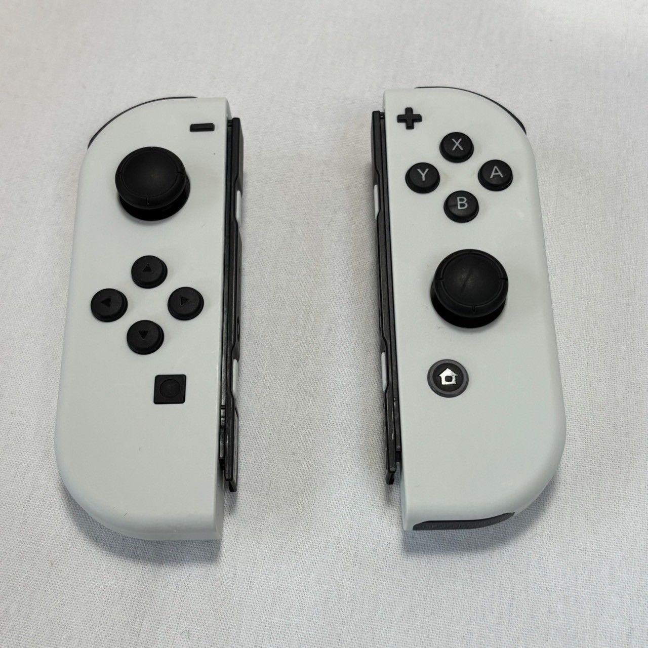 【使用少★超美品】Nintendo Switch 有機ELモデル　付属品完備品 付属品完備! Nintendo Switch 有機EL 本体 ケーブル セット