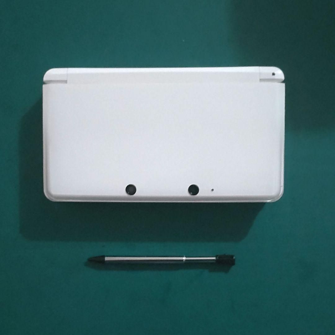ニンテンドー3DS - F82【純正拡張スライドパッド付】Nintendo 3DS Pure White F82【純正拡張スライドパッド付】Nintendo 3DS Pure White