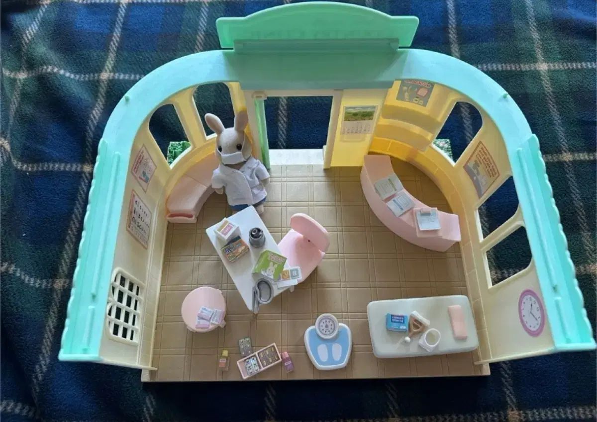 Sylvanian Families シルバニアファミリー 国 病院 歯科医 セット