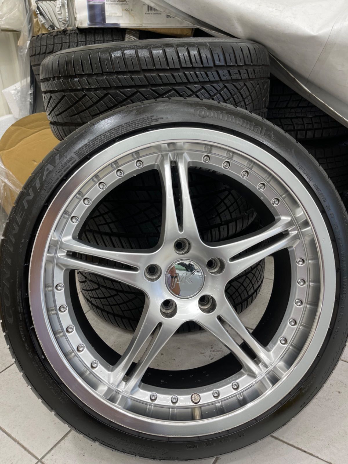 店舗引き取り限定continental MKモータースポーツホイール付き 4本 