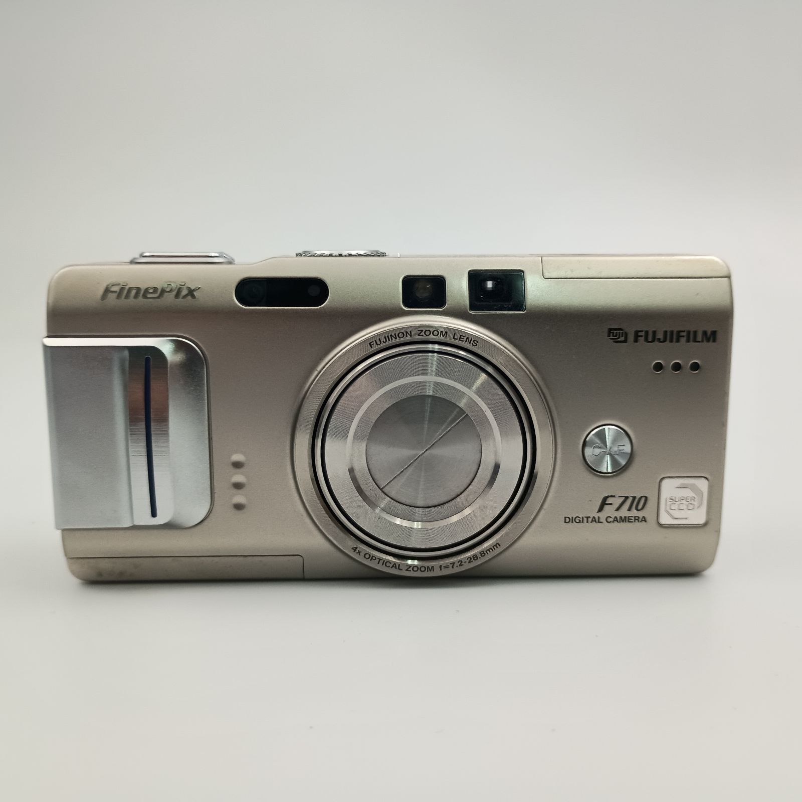 FUJIFILM FINEPIX F710 COMPACT DIGITAL CAMERA SILVER シルバー