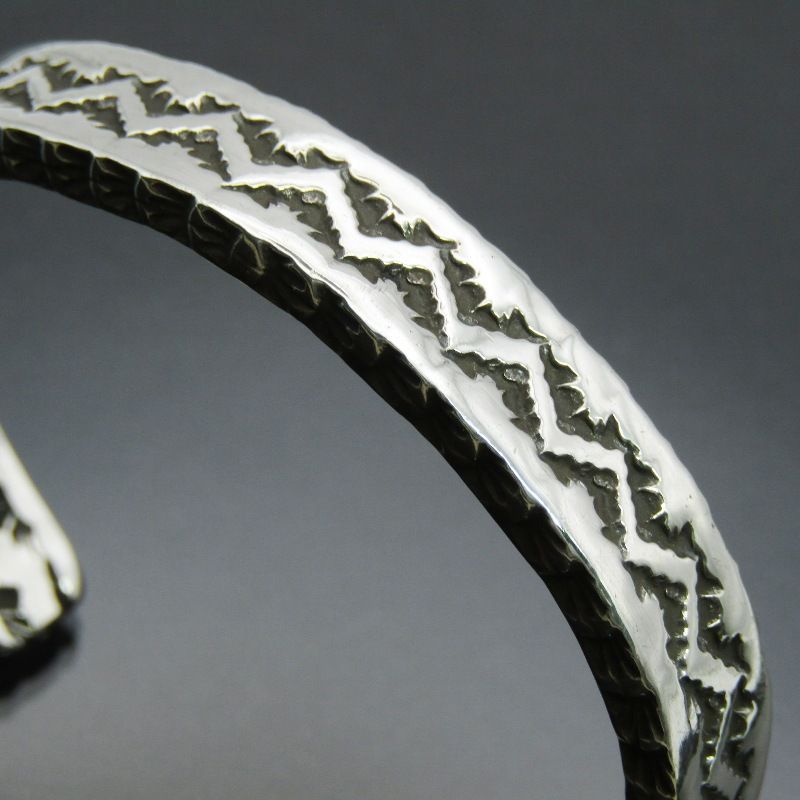 サンシャインリーブス バングル サンシャインリーブス(SunshineReeves) 4面スタンプヘビーゲージ