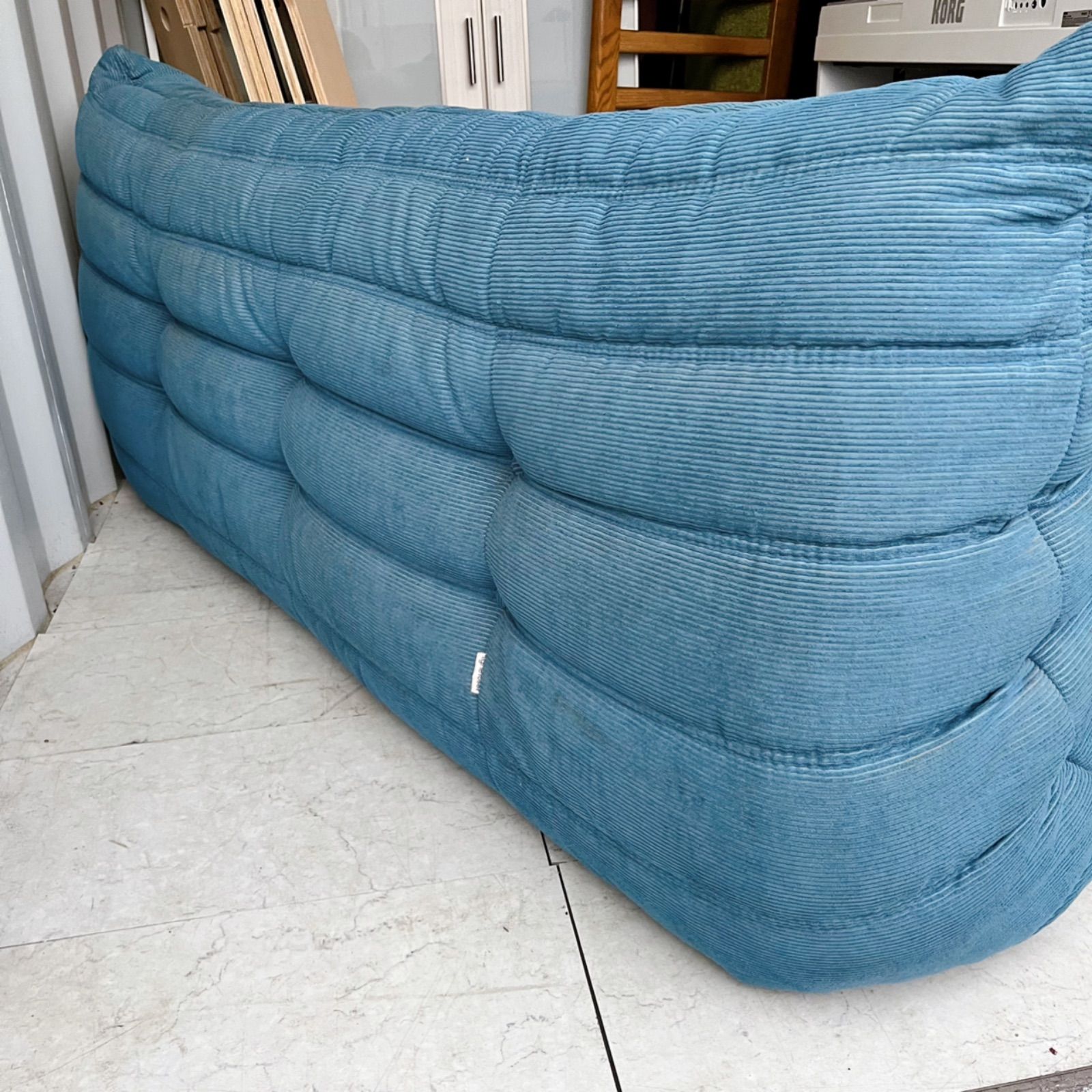 取付無料！リーンロゼ トーゴ ターコイズブルーファブリック3人掛け