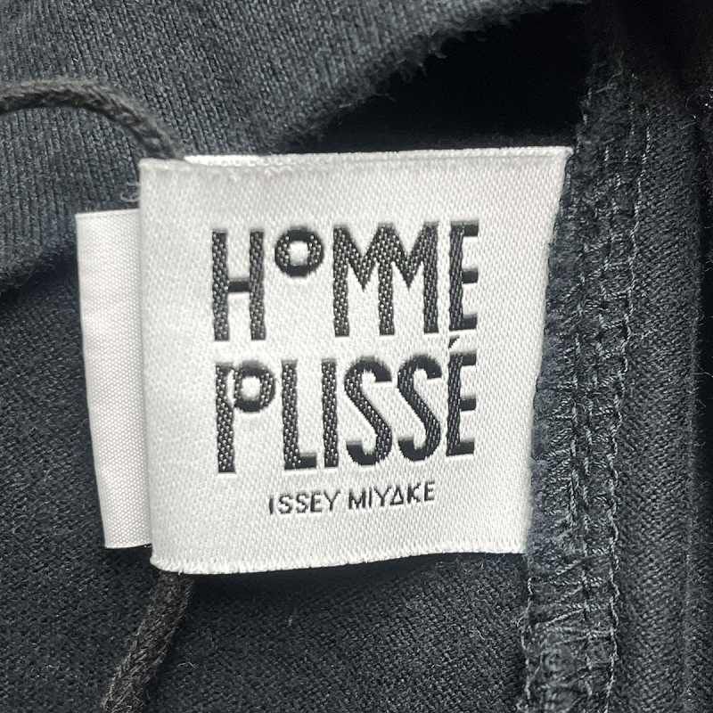 オムプリッセイッセイミヤケ HOMME PLISSE ISSEY MIYAKE ハイネック 