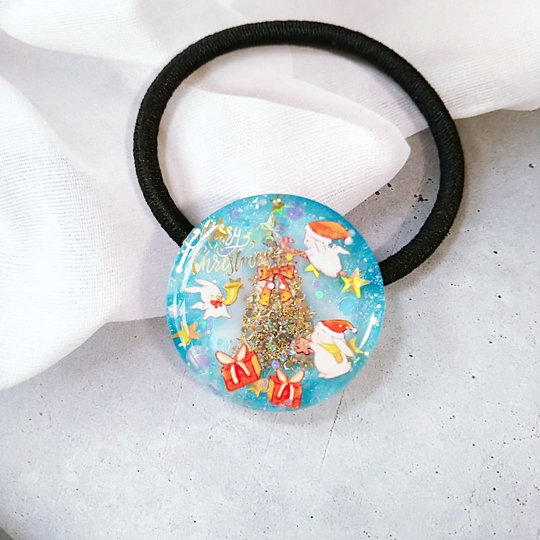 激安限定 クリスマスうさぎのヘアゴム ハンドメイド レジン 冬 雪
