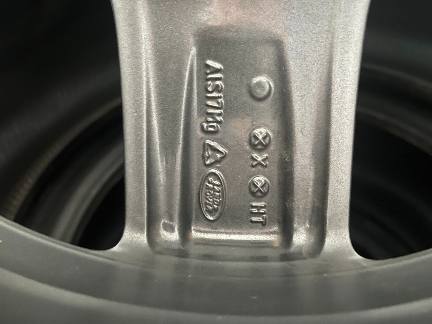 ホイール5本セット [LANDROVER] DEFFENDER 純正ホイール 20×8.5J ＋41 
