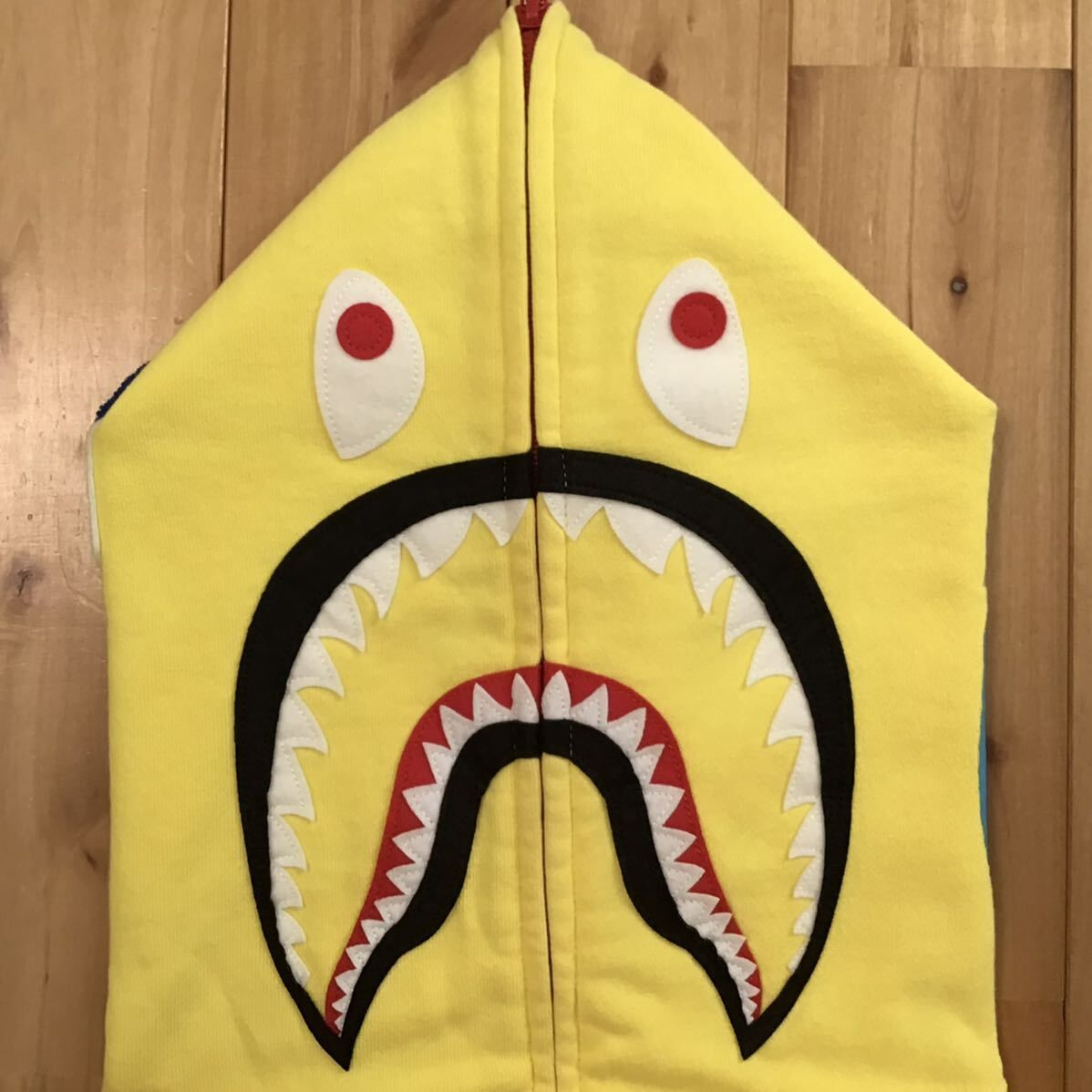 2010年 ネオン シャーク パーカー Lサイズ NEON shark full zip