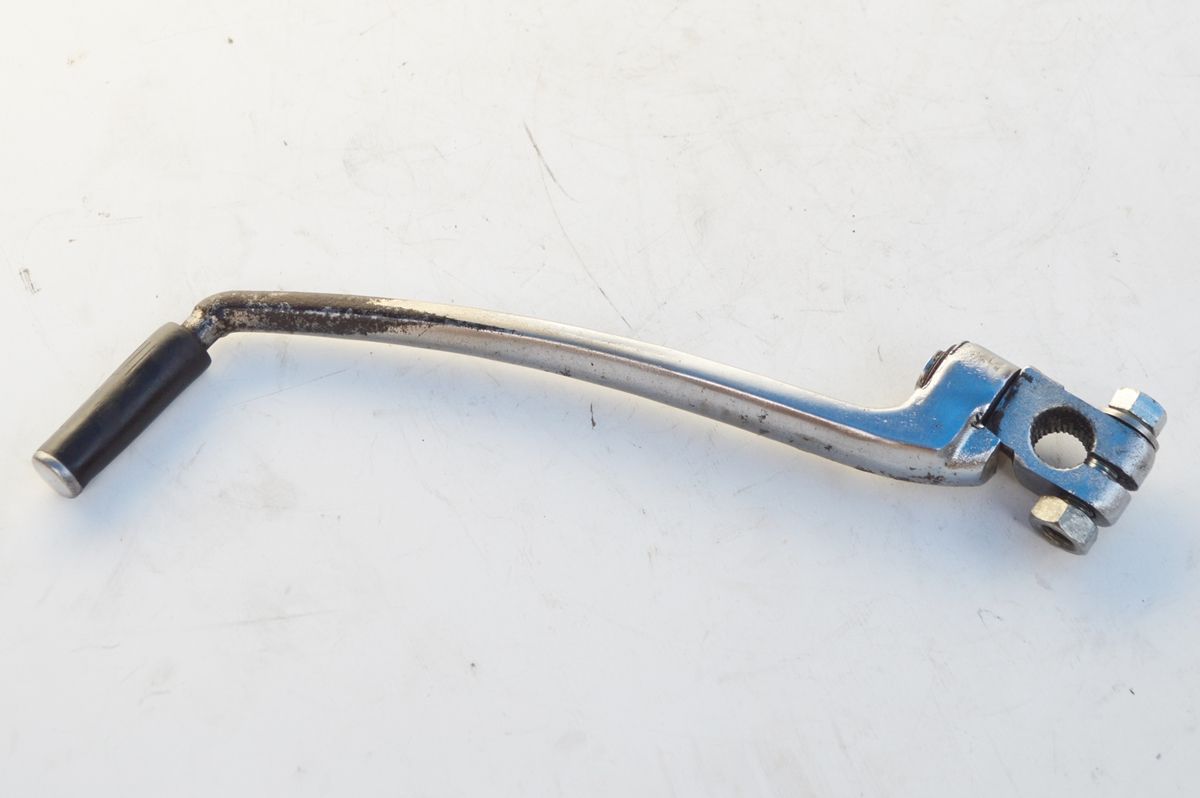 SUZUKI RG250E / X7スズキ キックペダル　中古品　当時物　純正品　RG250　GT250/2