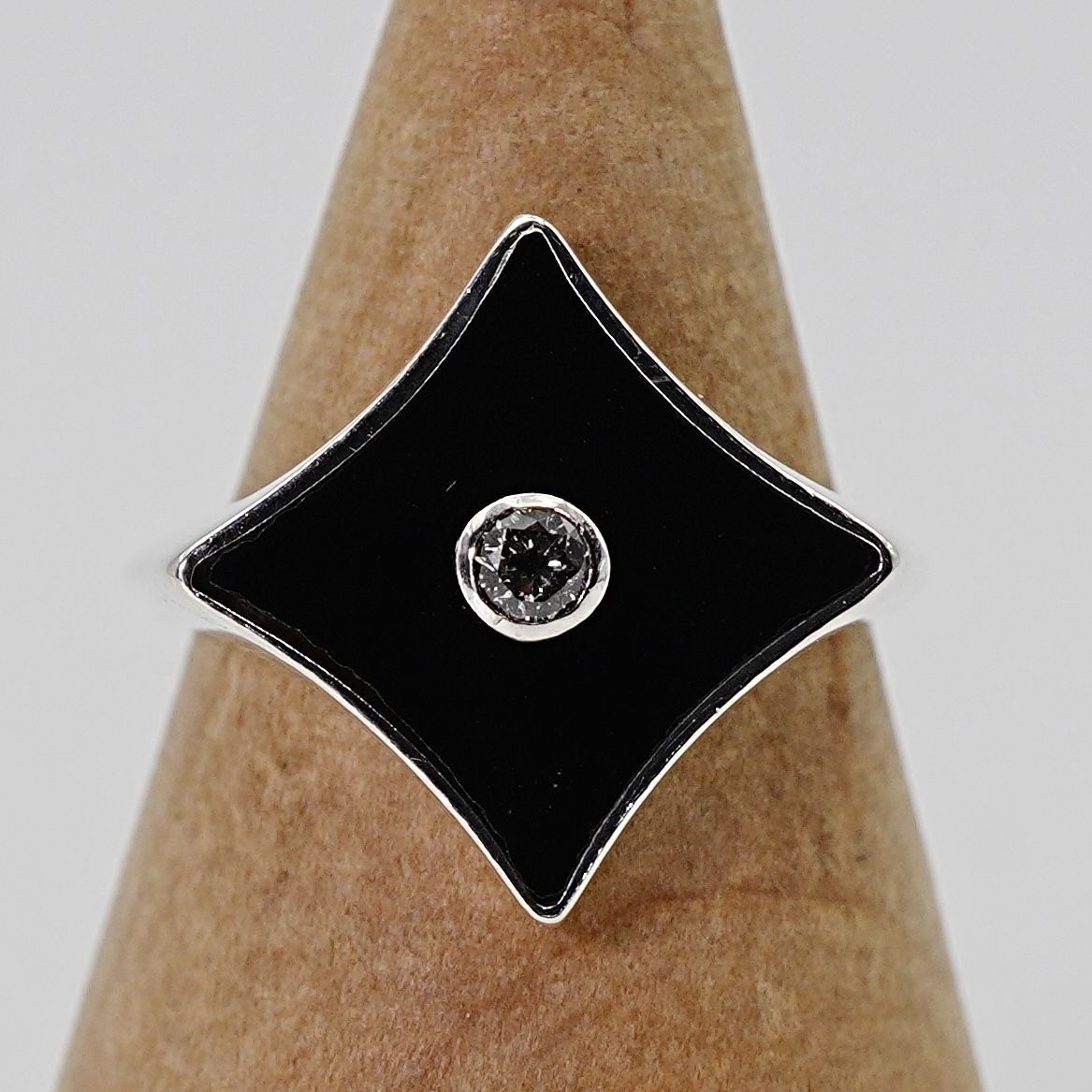 ワールドトリガー 新品未開封 エンブレムチャーム ARTEMIS KINGS