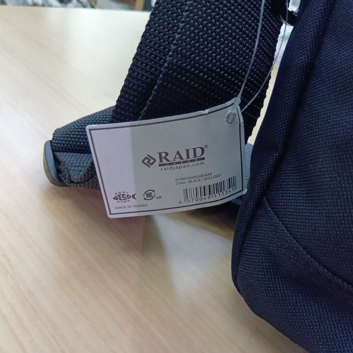 レイドジャパン