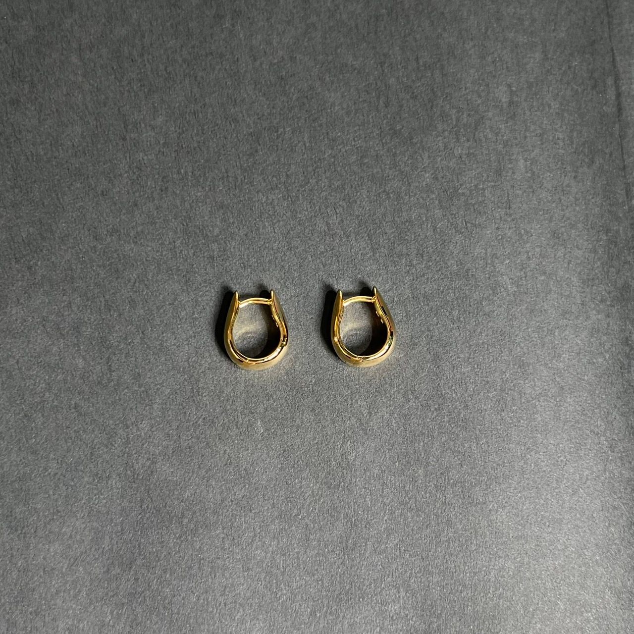 トムウッド TOMWOOD Oyster Hoops Small Gold E39OYS01NAS925-9K