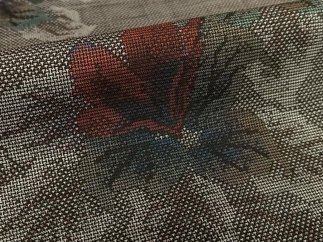 平和屋着物●本場大島紬　カタス9マルキ　枝花文　正絹　逸品　未使用　AAAY6606zg 平和屋着物○本場大島紬 カタス9マルキ 枝花文 正絹 逸品 未使用