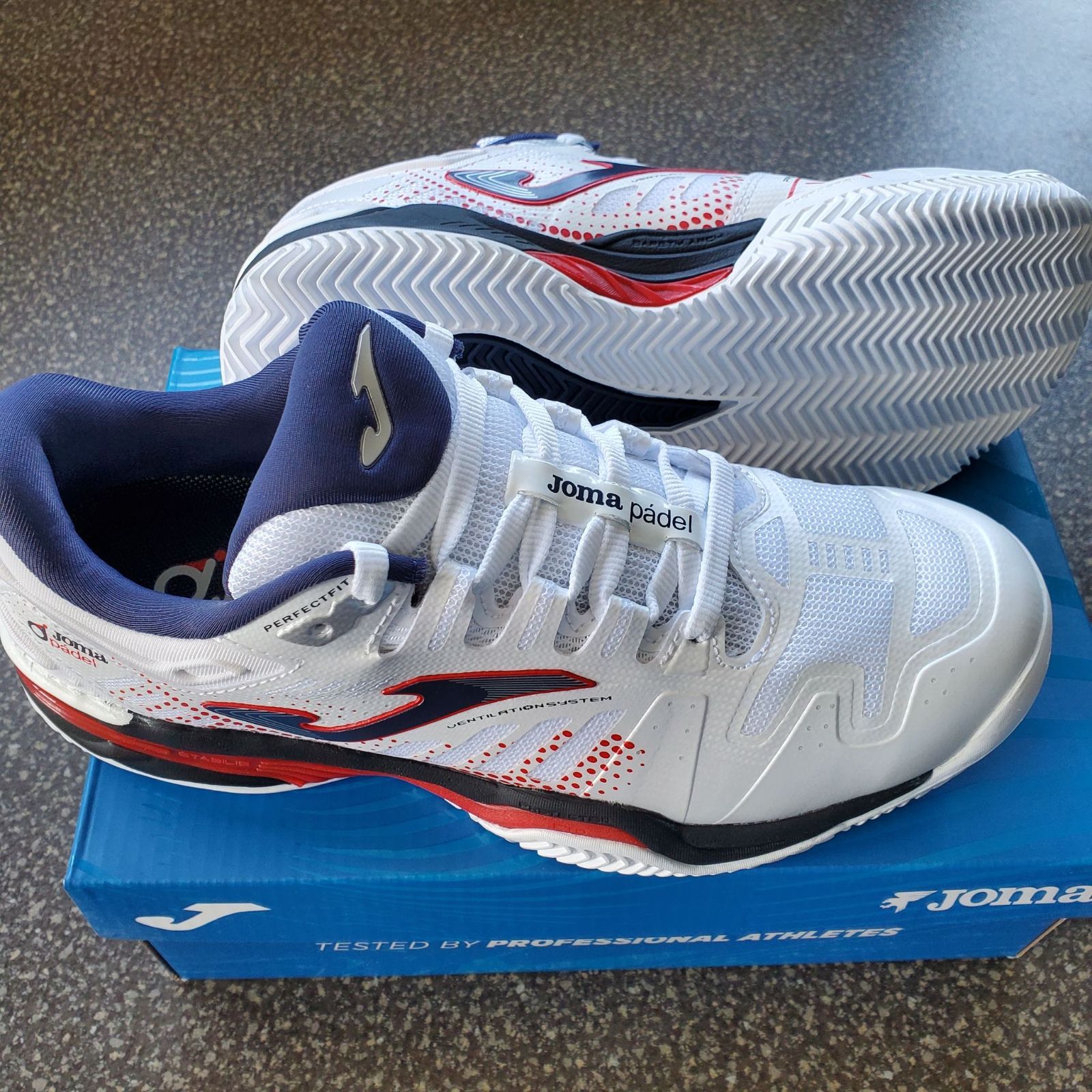 24.5㎝ アドアクセル 新品未使用 YONEX テニス シューズ 24.5㎝ アド