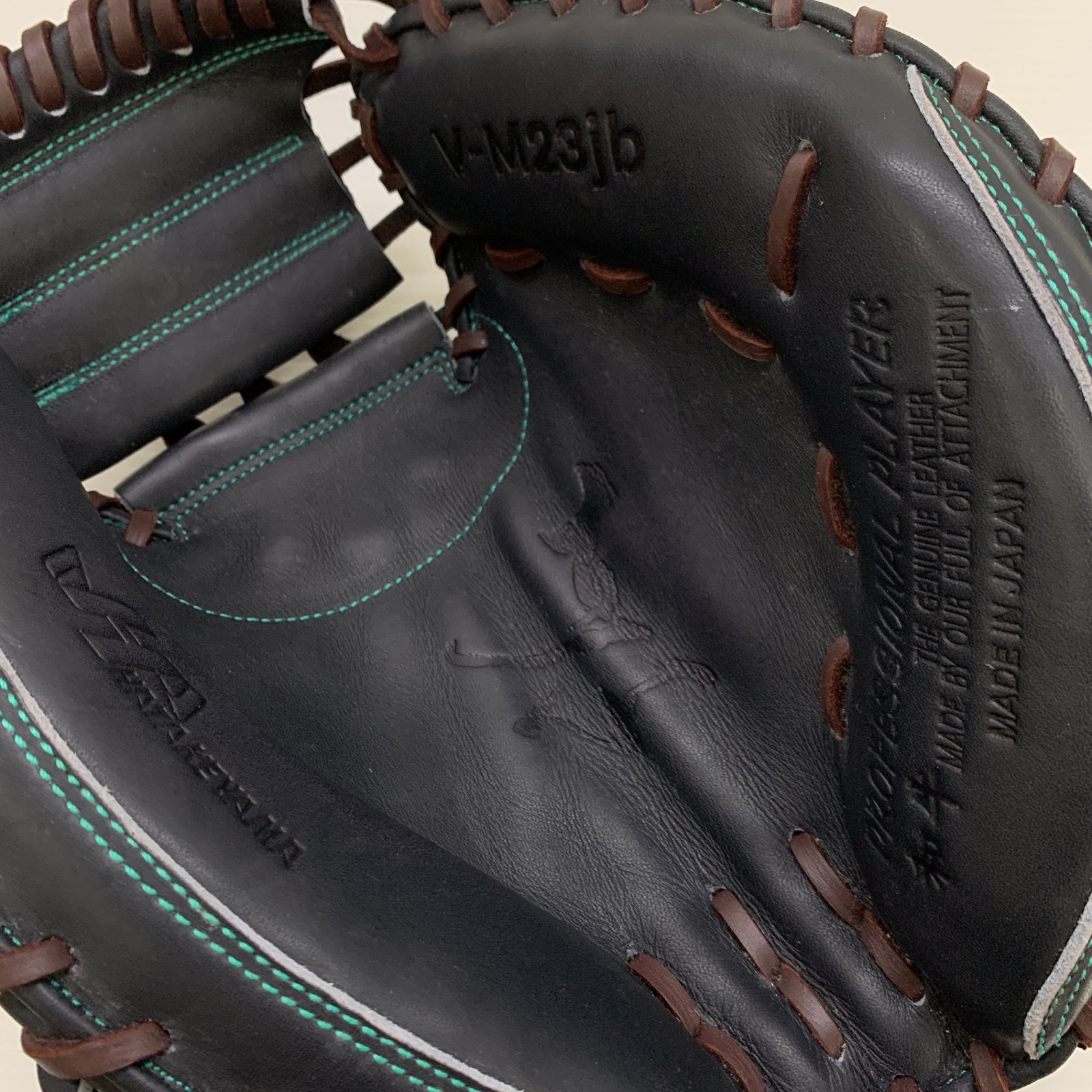 ハタケヤマ HATAKEYAMA 硬式 大人 一般 キャッチャーミット 捕手 グローブ グラブ 右投げ V-M23jb タグ付き 野球 6247 WHITEMONARCHHOTEL_COM