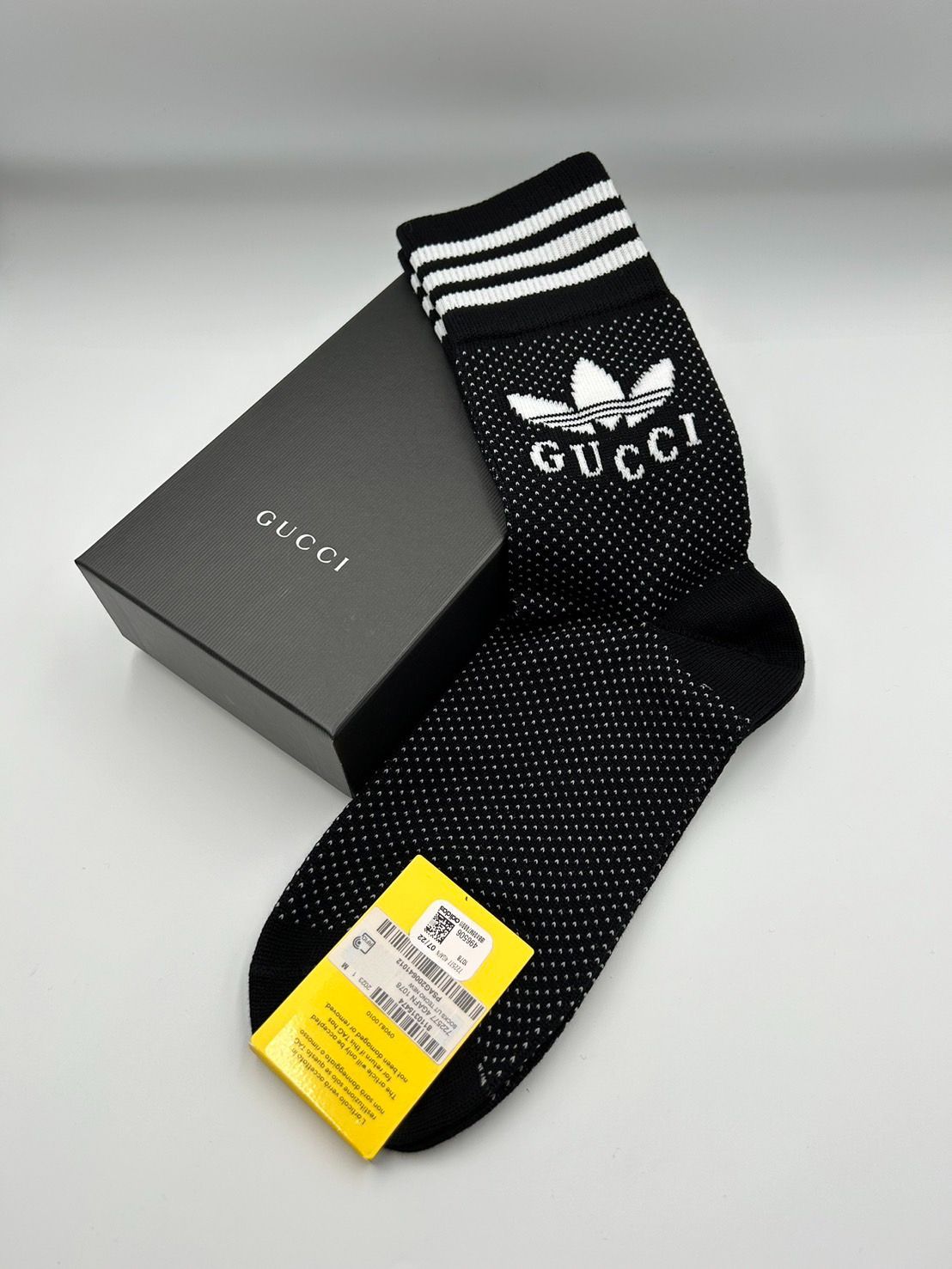 未使用 GUCCI × adidas ソックス 靴下 ブラック Mサイズ 24-26cm