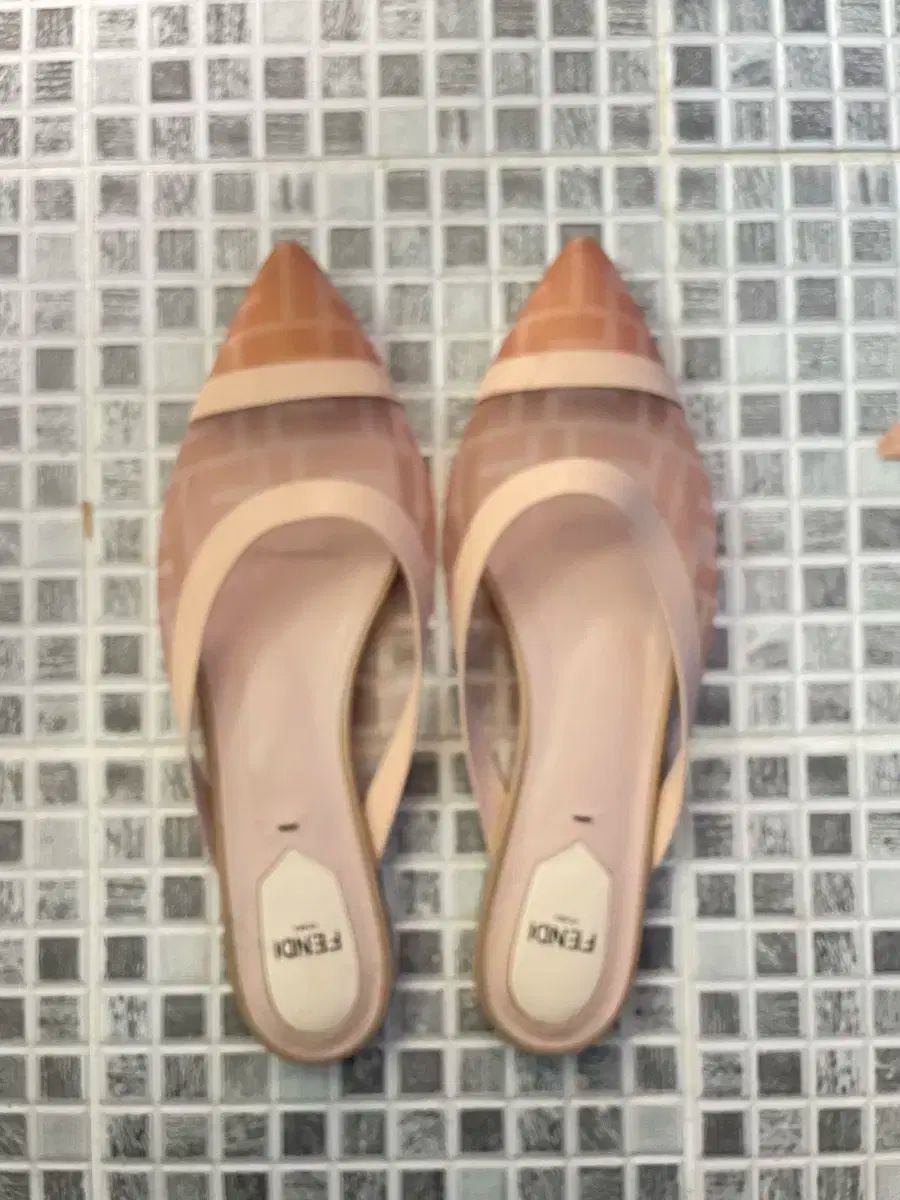 FENDI フェンディ シューズ