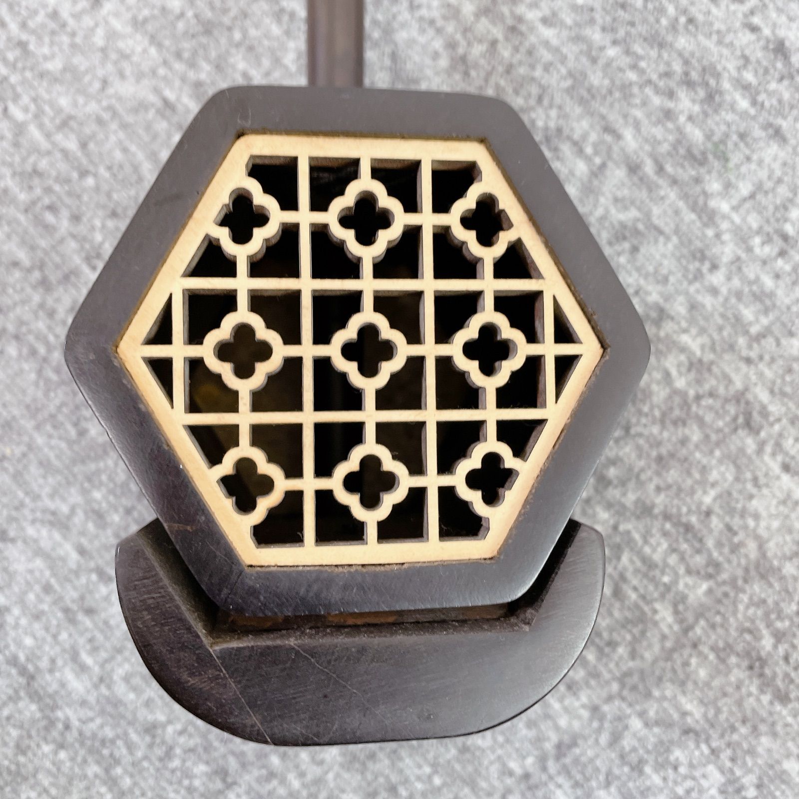 ブランド二胡 琴楽富庭ニシキ蛇皮