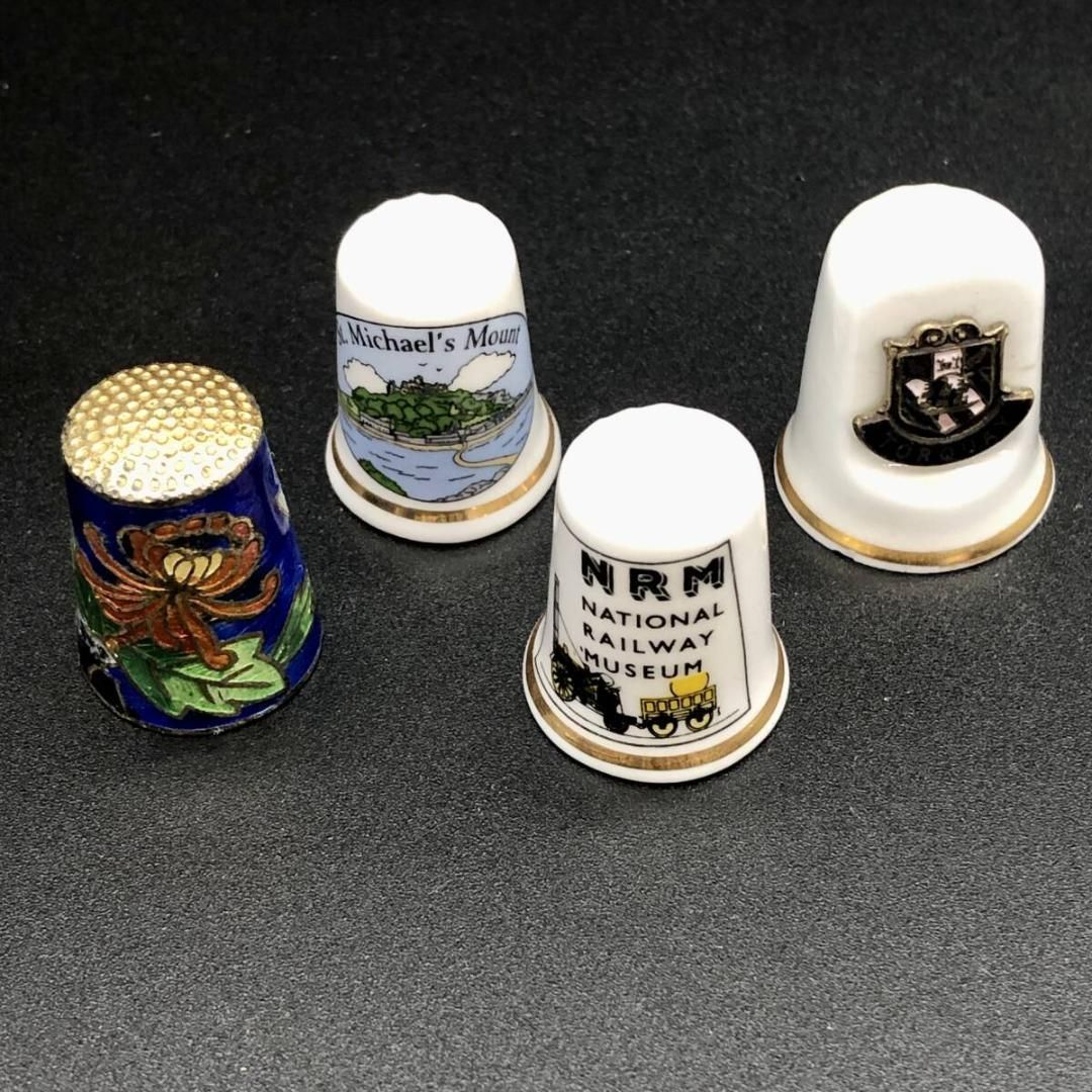 ロイヤルクラウンダービー 指貫