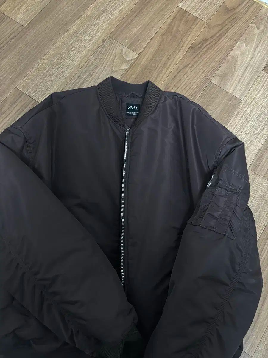 【雷市場（ポンジャン）商品韓国直送】 ZARA(ザラ) 茶色 Ma ー 1 XL