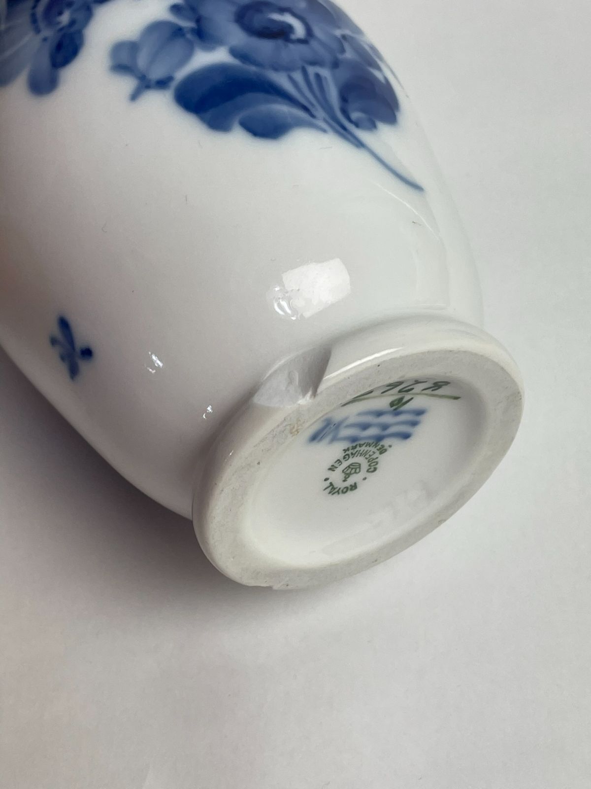 ロイヤルコペンハーゲン ブルーフラワー 花瓶（＃8263）高さ