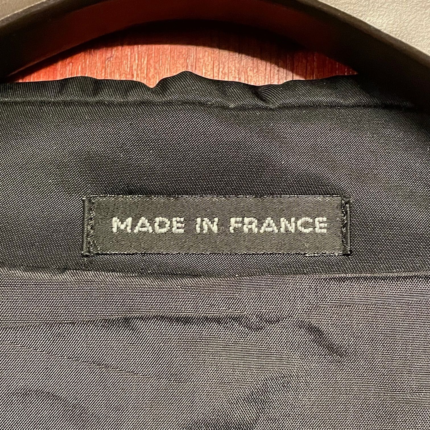 IN FRANCE製