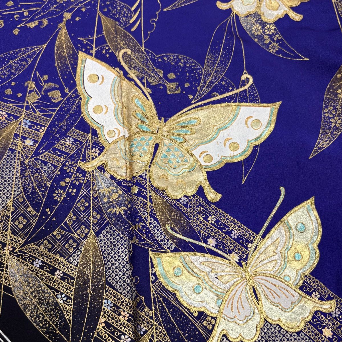 9/8限定1000円引中　最終価格　振袖　正絹　仮絵羽♥️訳ありサービス品♥️ 黒地 辻ヶ花 正絹振袖【370】 – SAKURA TOKYO