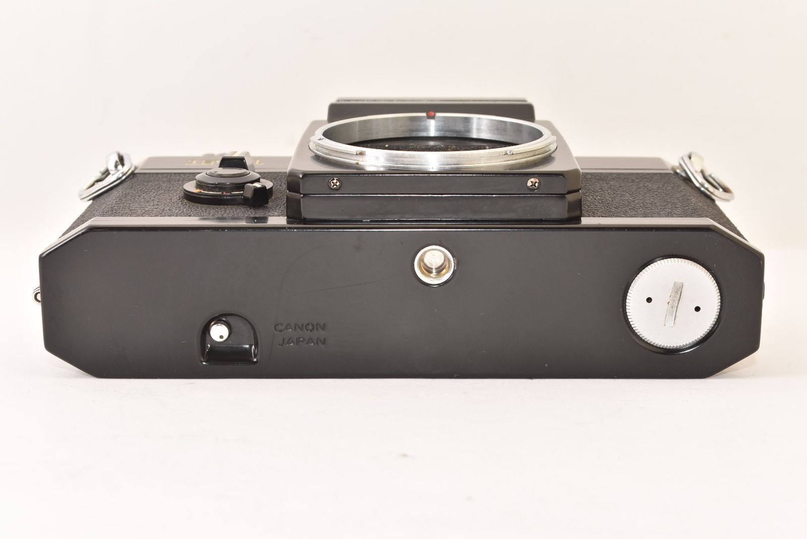 前期型 フィルム一眼レフカメラ