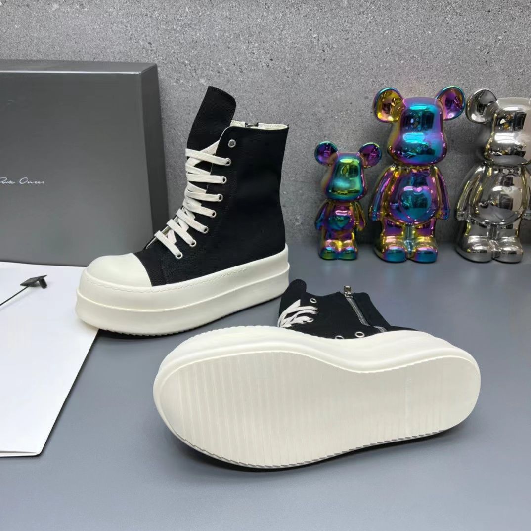 新品、未使用 メガバンパー Rick Owens ハイカット スニーカー 牛革 シューズ