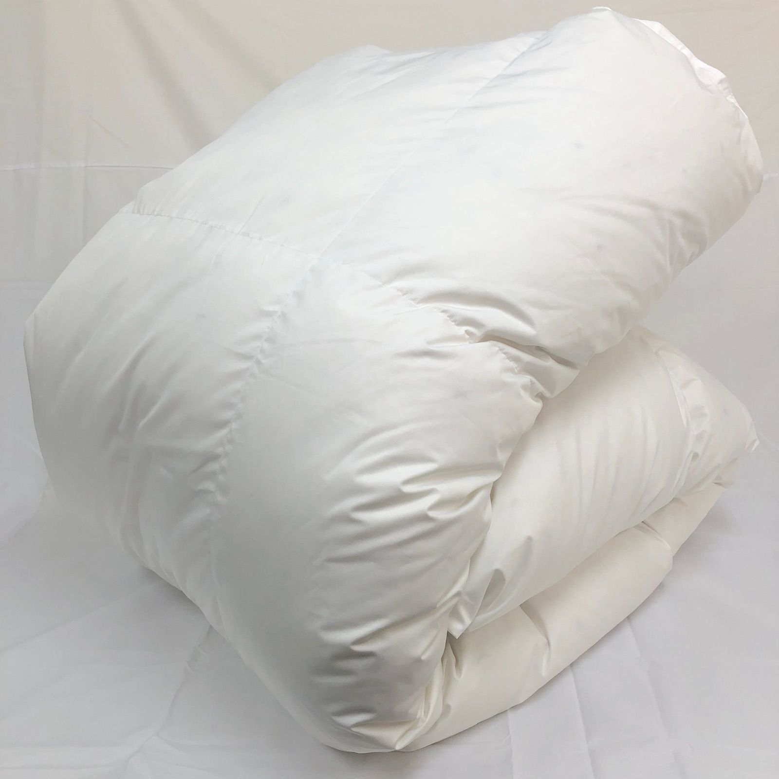 羽毛布団 キング 大増量 ニューゴールド 白色 日本製 230×210cm 羽毛布団 キング 大増量 ニューゴールド 白色 日本製 230×210cm 寝具