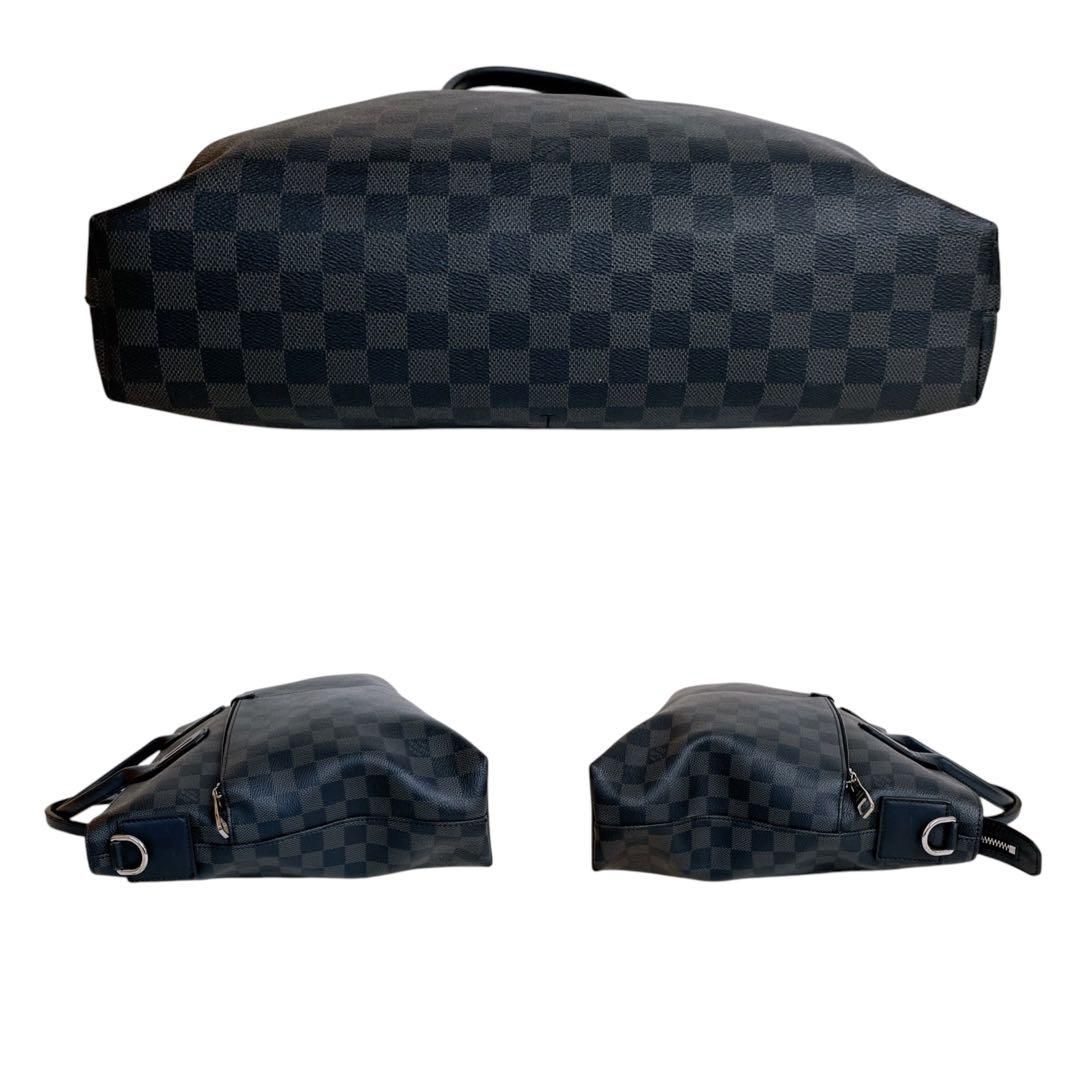 レザー ブラック