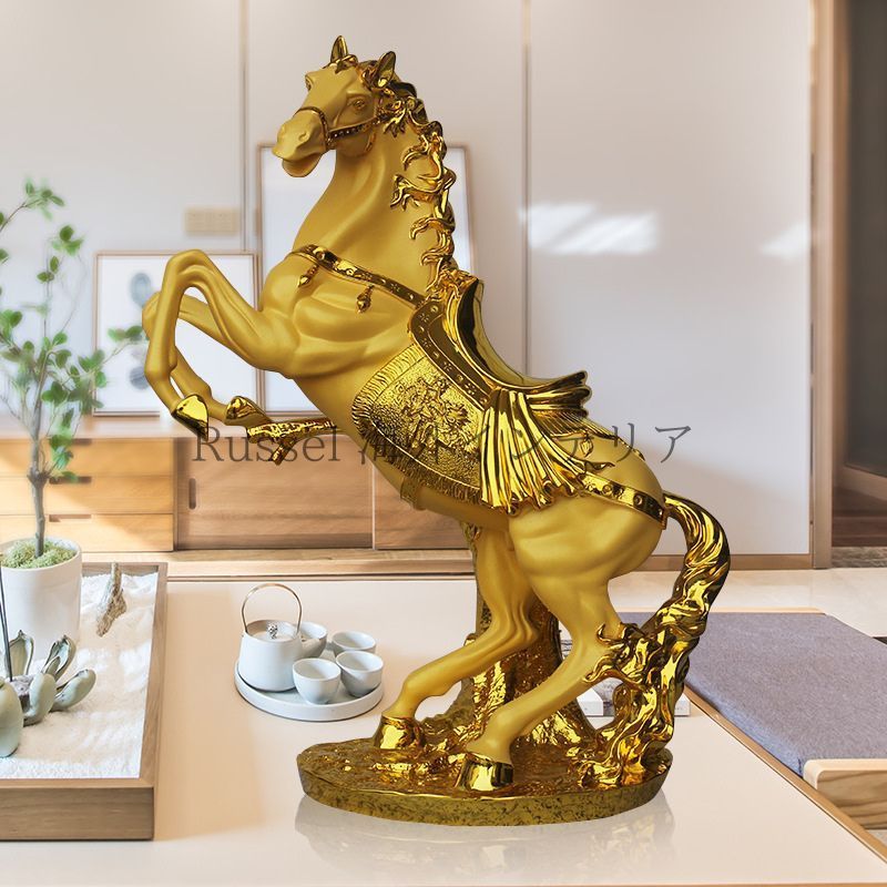 【お値下げ中】跳ね馬の置き物 お値下げ中】跳ね馬の置き物