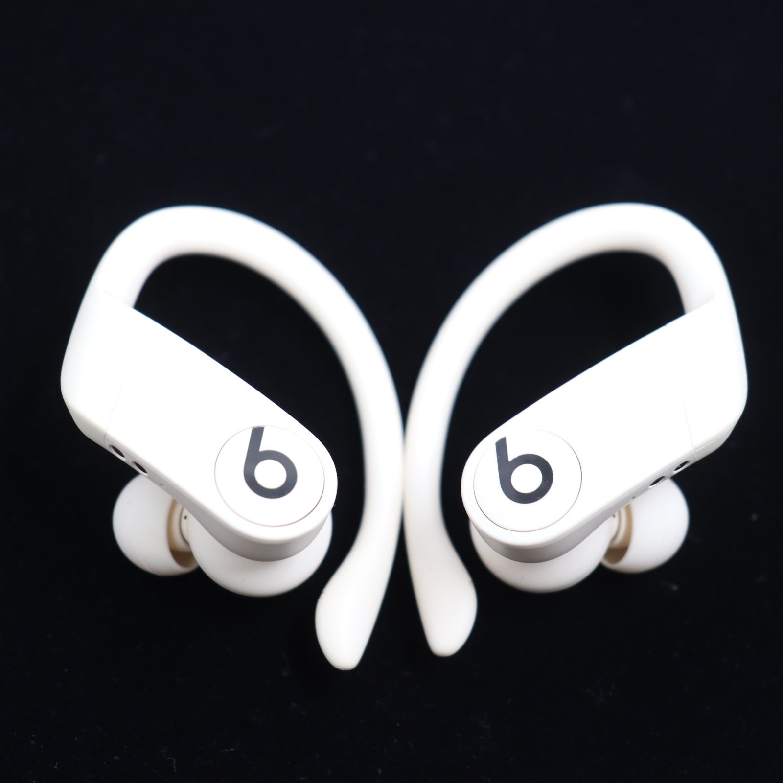 Power Beats Pro ワイヤレスイヤホン 美品　アイボリー Beats (Apple) MY5D2PA/A Powerbeats Pro True Wirelessイヤー