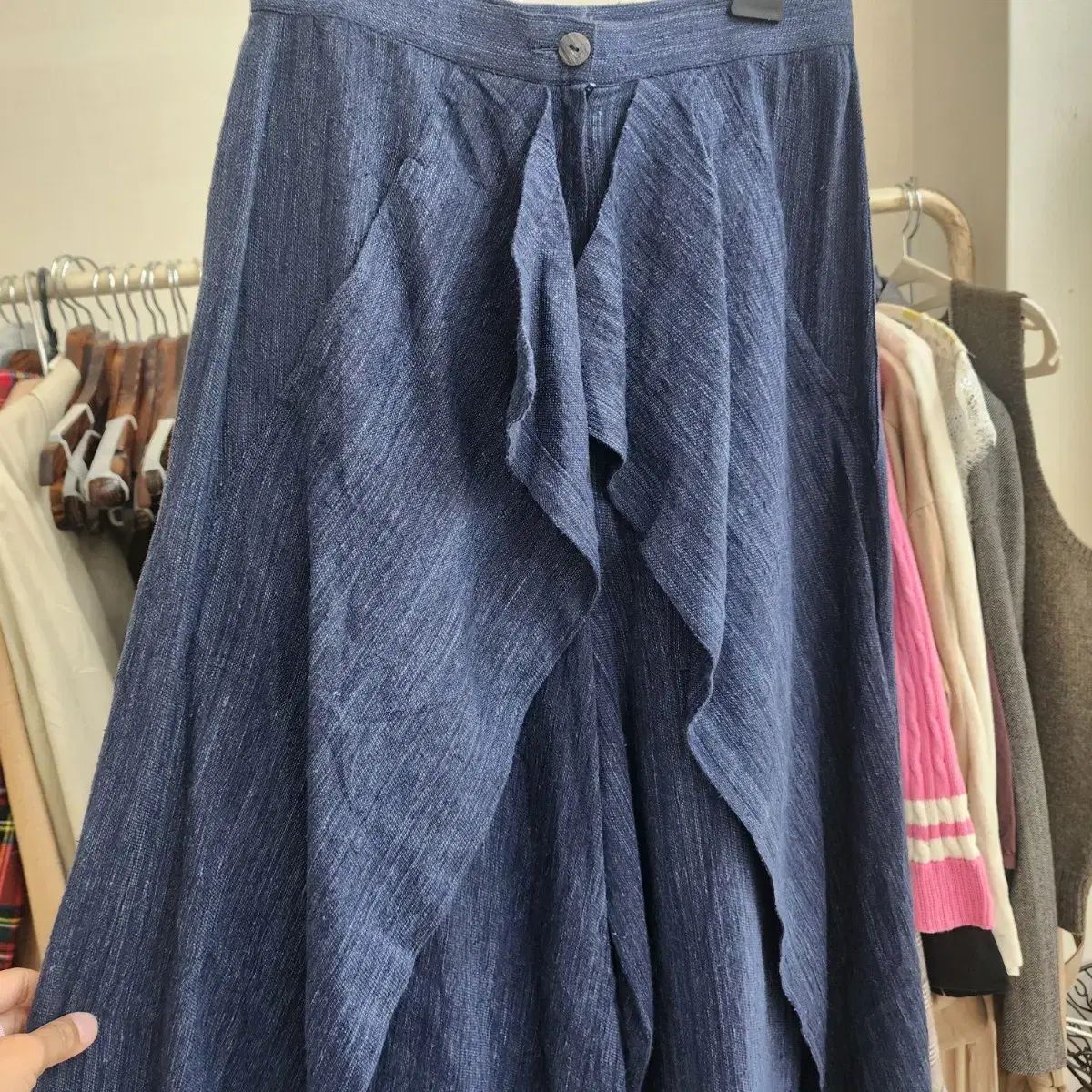 ISSEY MIYAKE(イッセイミヤケ) 麻 ワイド パンツ - メルカリ